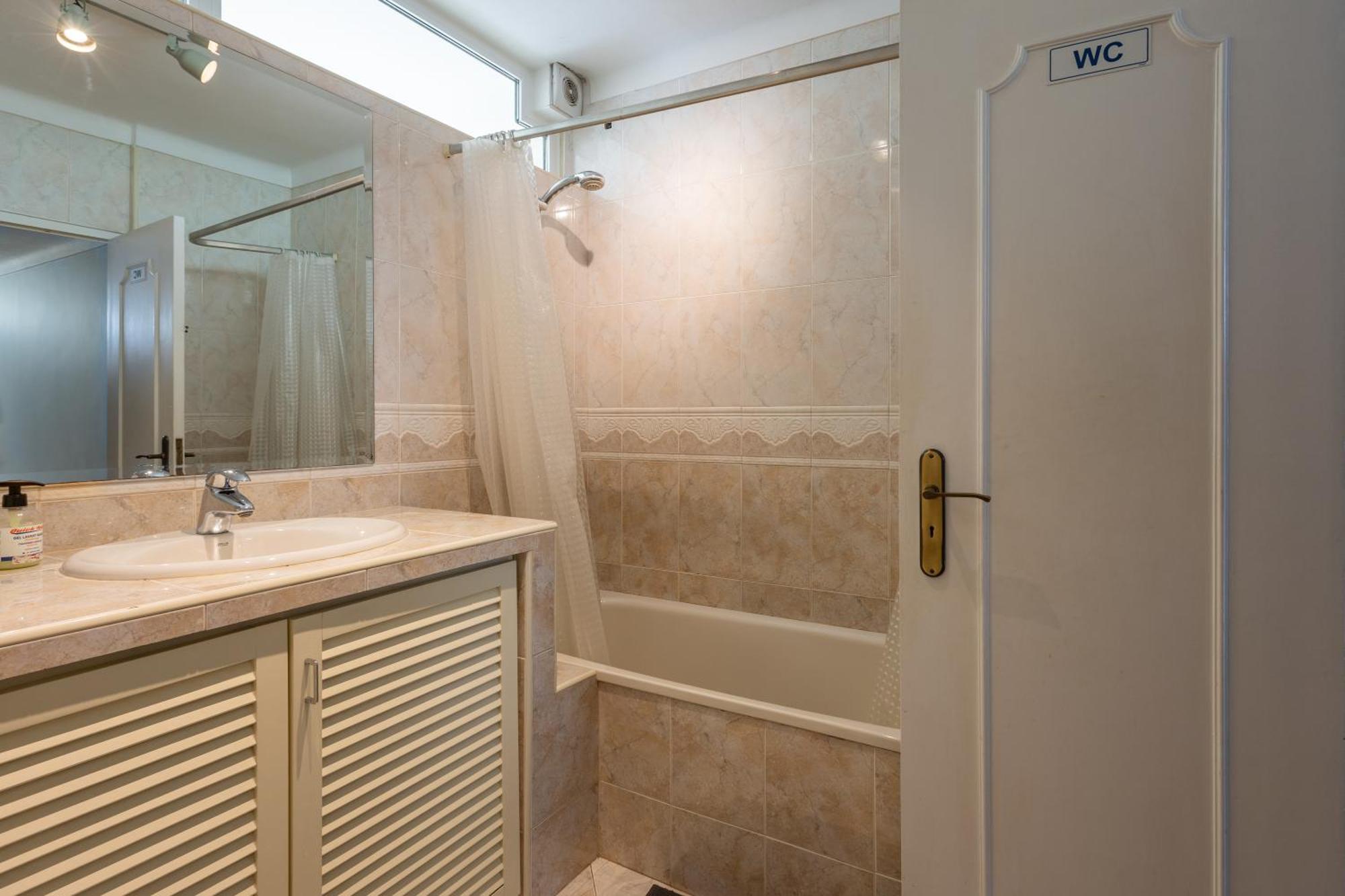 Mahouse Guesthouse Lisboa Екстериор снимка