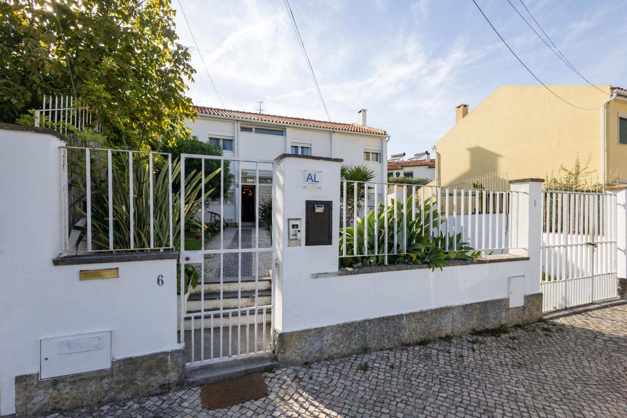Mahouse Guesthouse Lisboa Екстериор снимка
