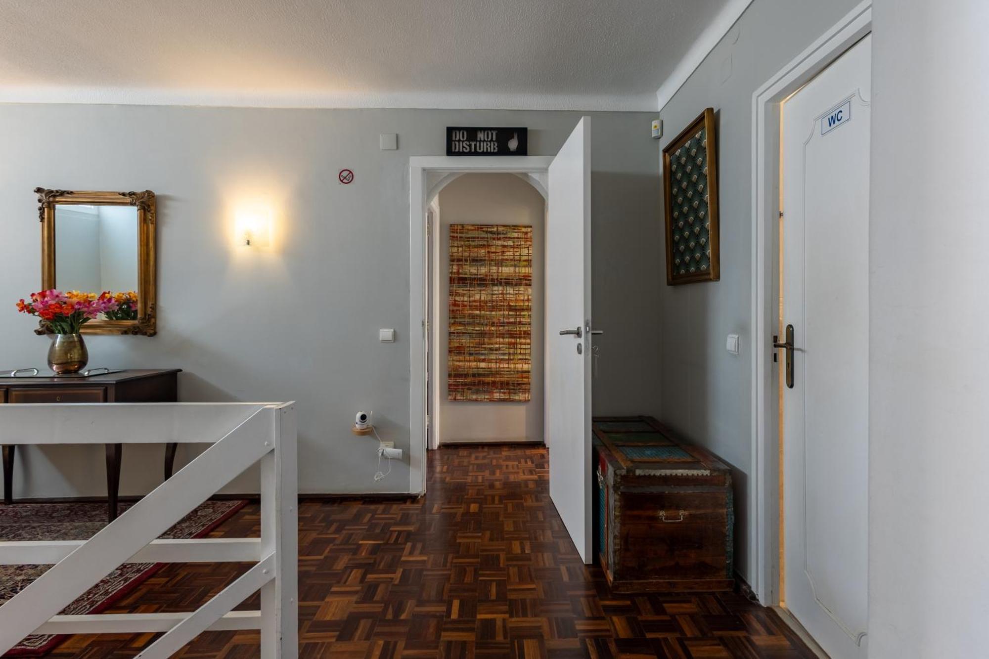 Mahouse Guesthouse Lisboa Екстериор снимка