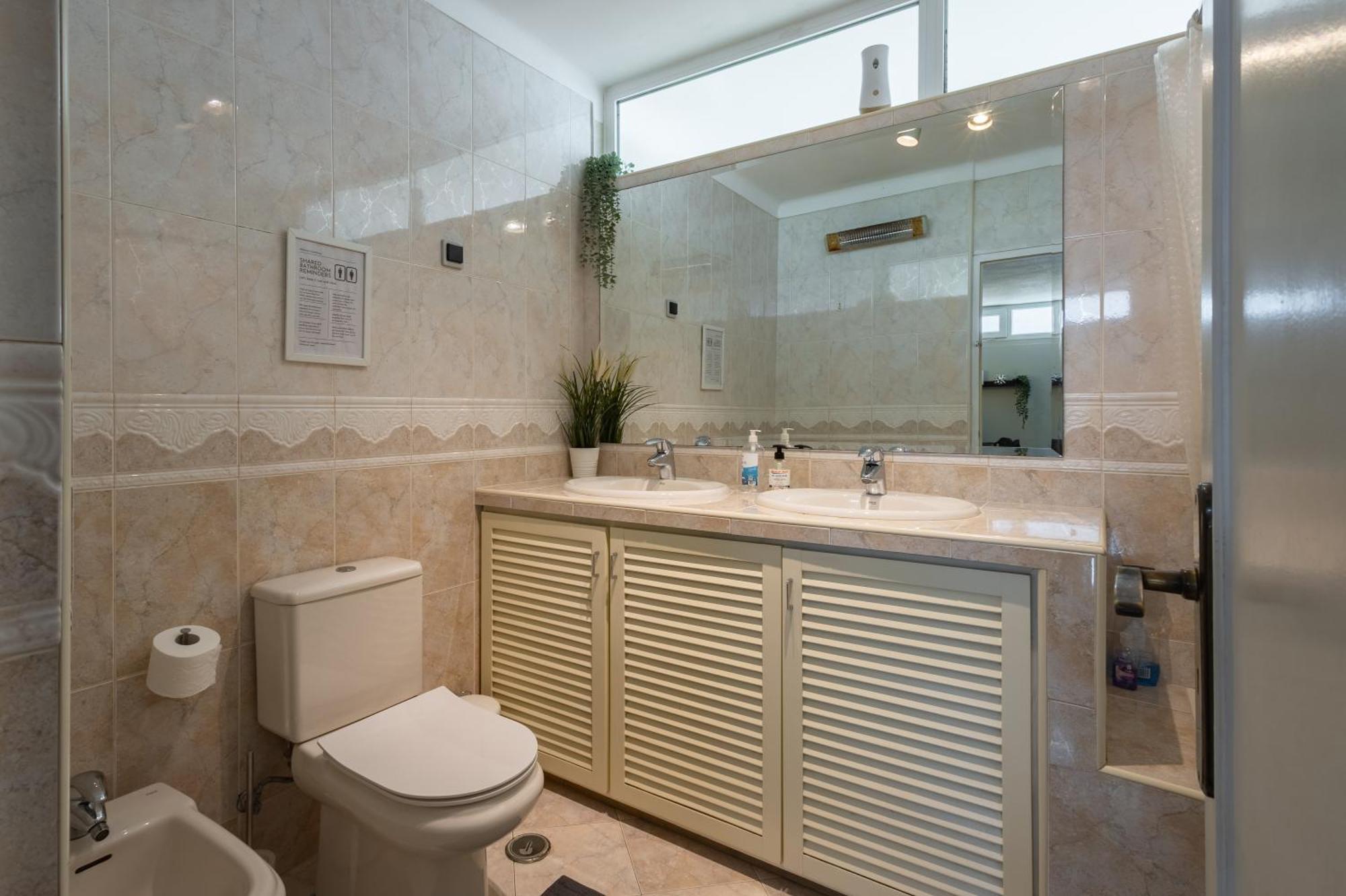 Mahouse Guesthouse Lisboa Екстериор снимка